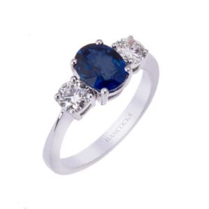 sapphire-and-diamond-3-stone-ring