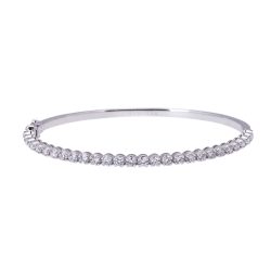 Brilliant Cut Diamond Bangle in 18ct Gold