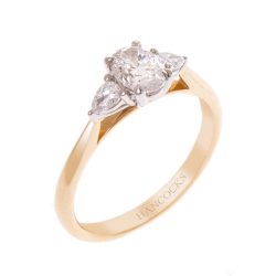 Yellow Gold Brilliant Cut Diamond 3-Stone Ring