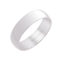 Gents Polished Platinum Wedding Band
