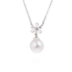 Pearl and Diamond Flower Pendant