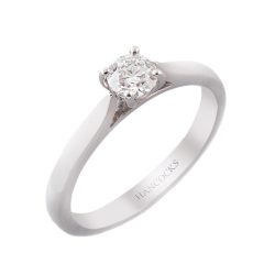 brilliant cut diamond single stone ring