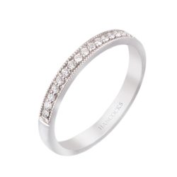 fine ladies diamond set wedding ring