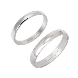 classic platinum matching wedding rings