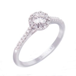 brilliant cut diamond halo cluster ring