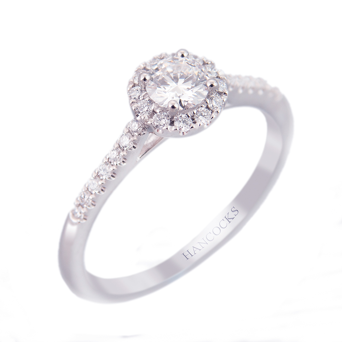 brilliant cut diamond halo cluster ring
