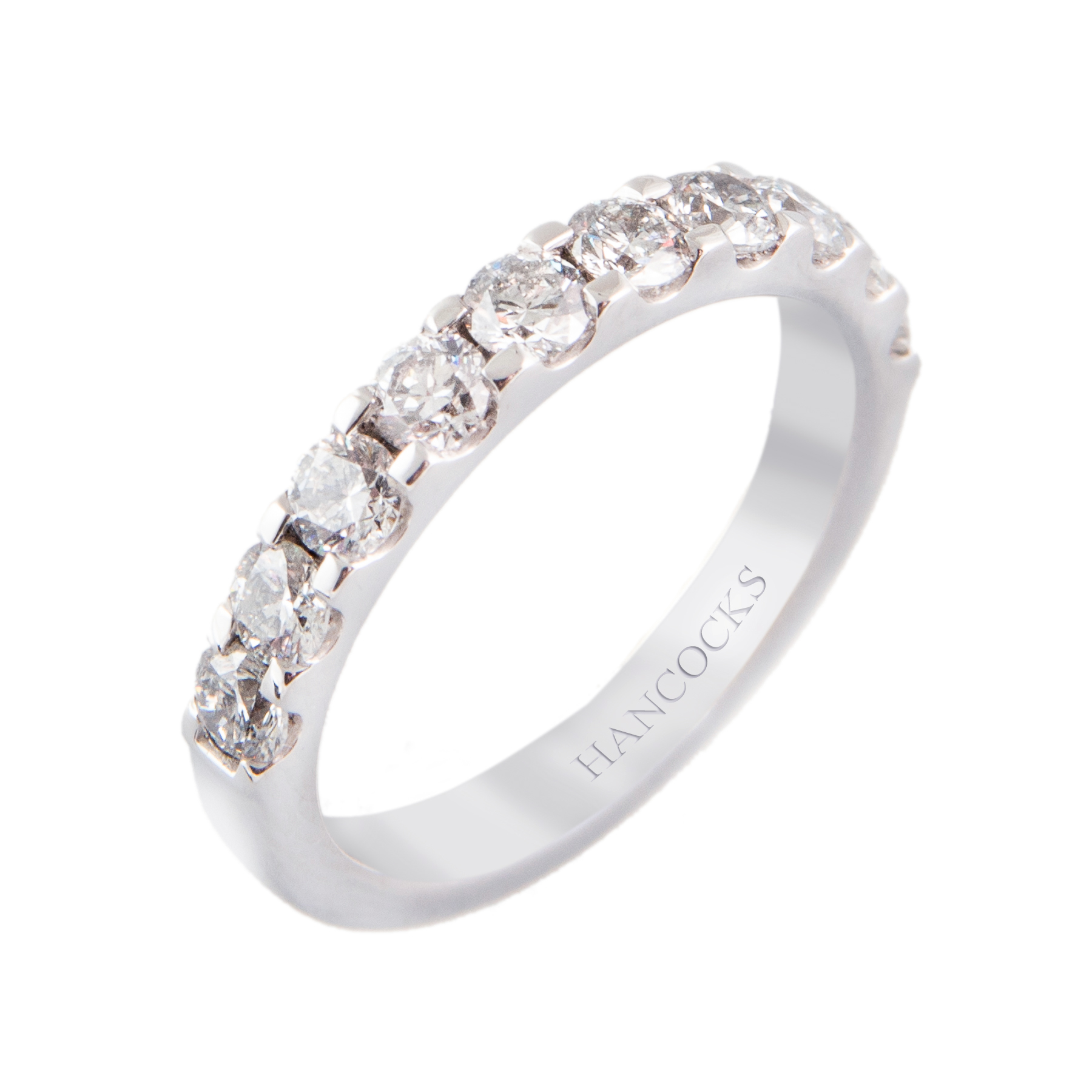 brilliant cut diamond set wedding ring in platinum