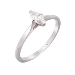 marquise cut diamond ring in platinum