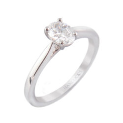 0.60ct platinum oval cut diamond ring