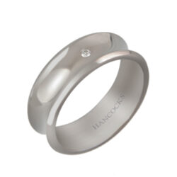 concaved gents titanium diamond set band