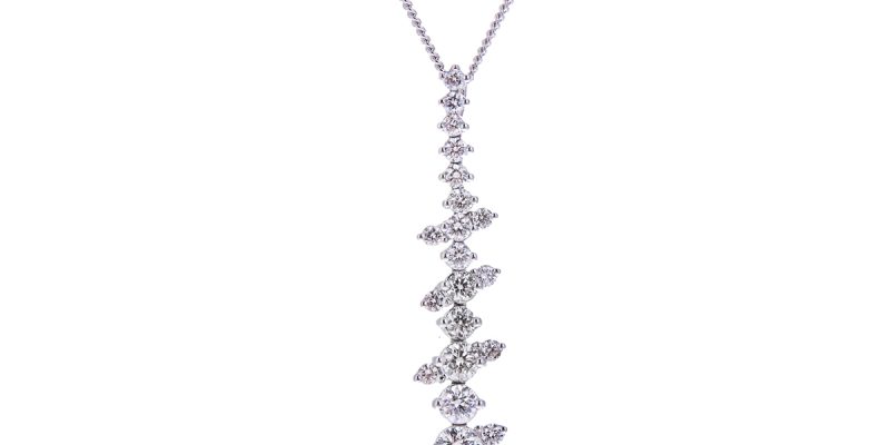 diamond-pendant
