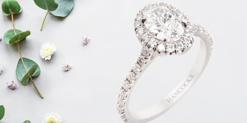 Oval Cut Diamond Engagement Ring