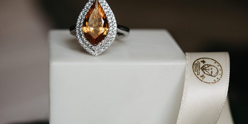 gemstone_engagement_rings_hancocks_jewellers